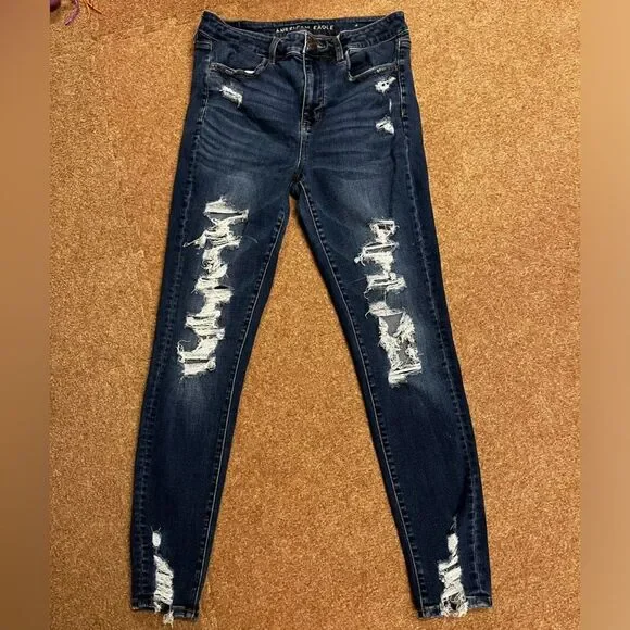 American Eagle Destructed Skinny Jeans - Picture 3 of 7